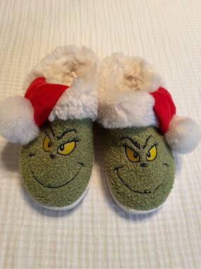 Grinch Slippers